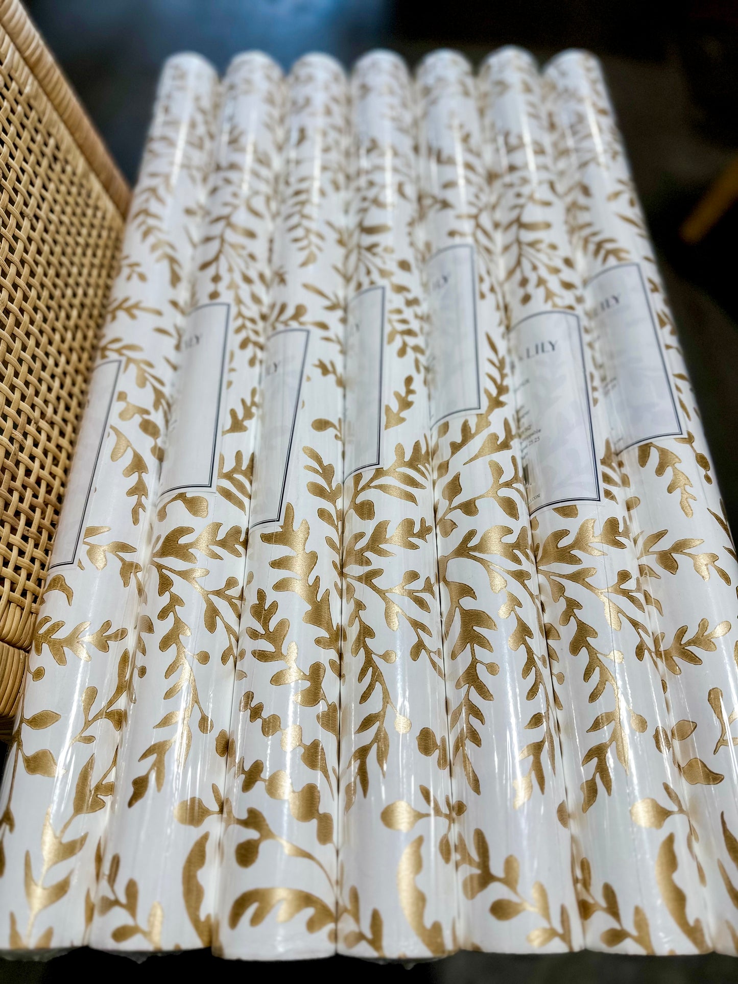 Priano Wallpaler-Metallic Gold - The Home Decor Outlet