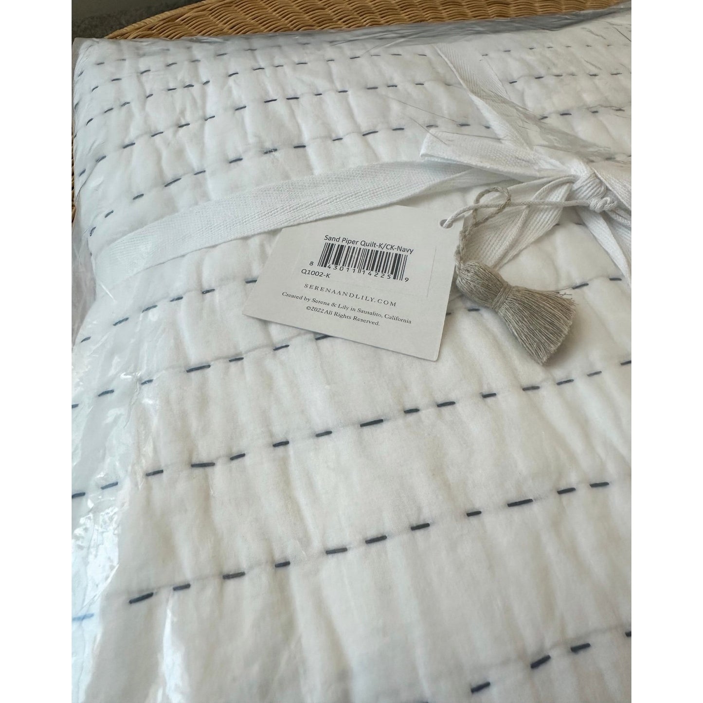 Sandpiper Quilt (K/CK) & 2 King Shams-Navy - The Home Decor Outlet