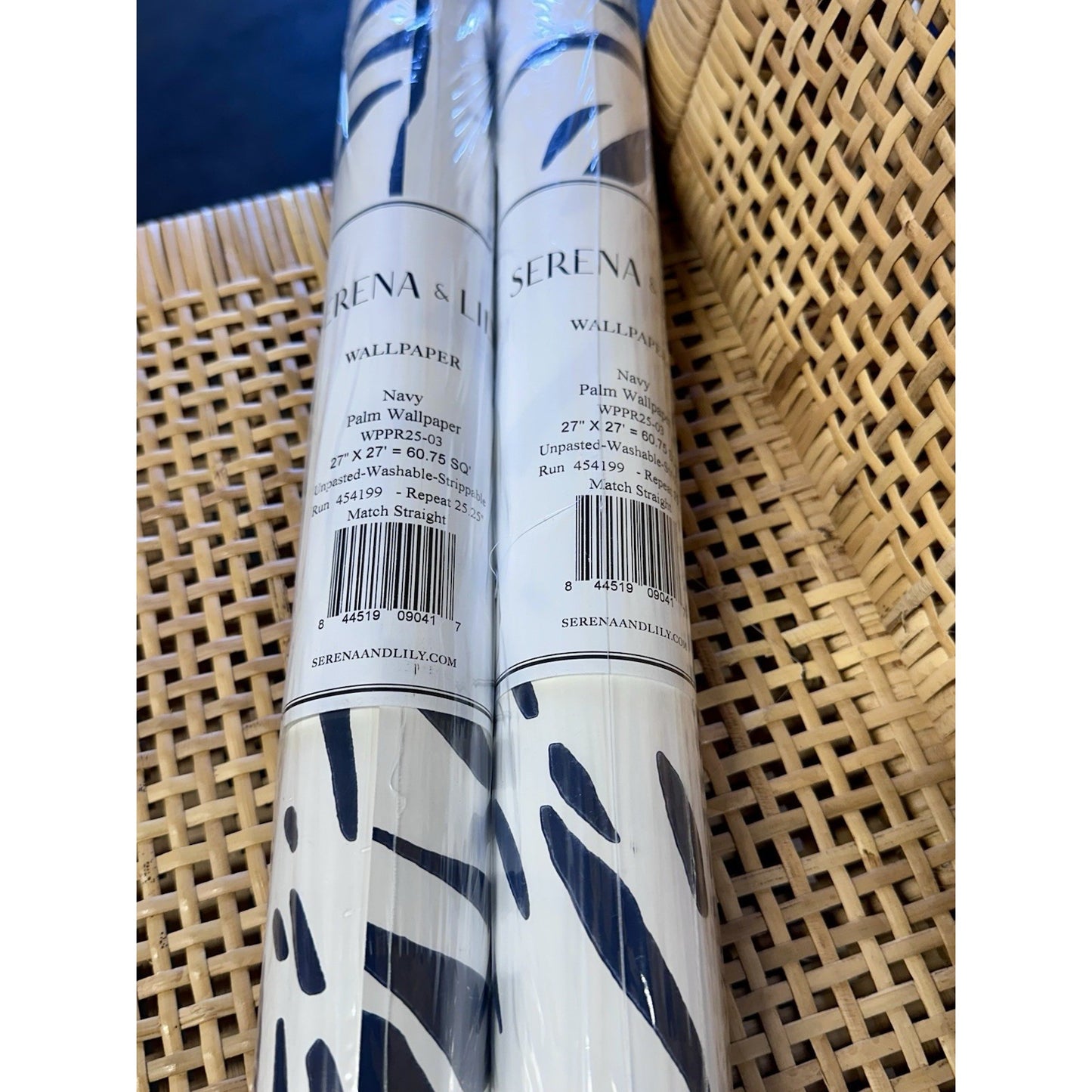 Palm Wallpaper (Unpasted/Traditional)-Navy Blue