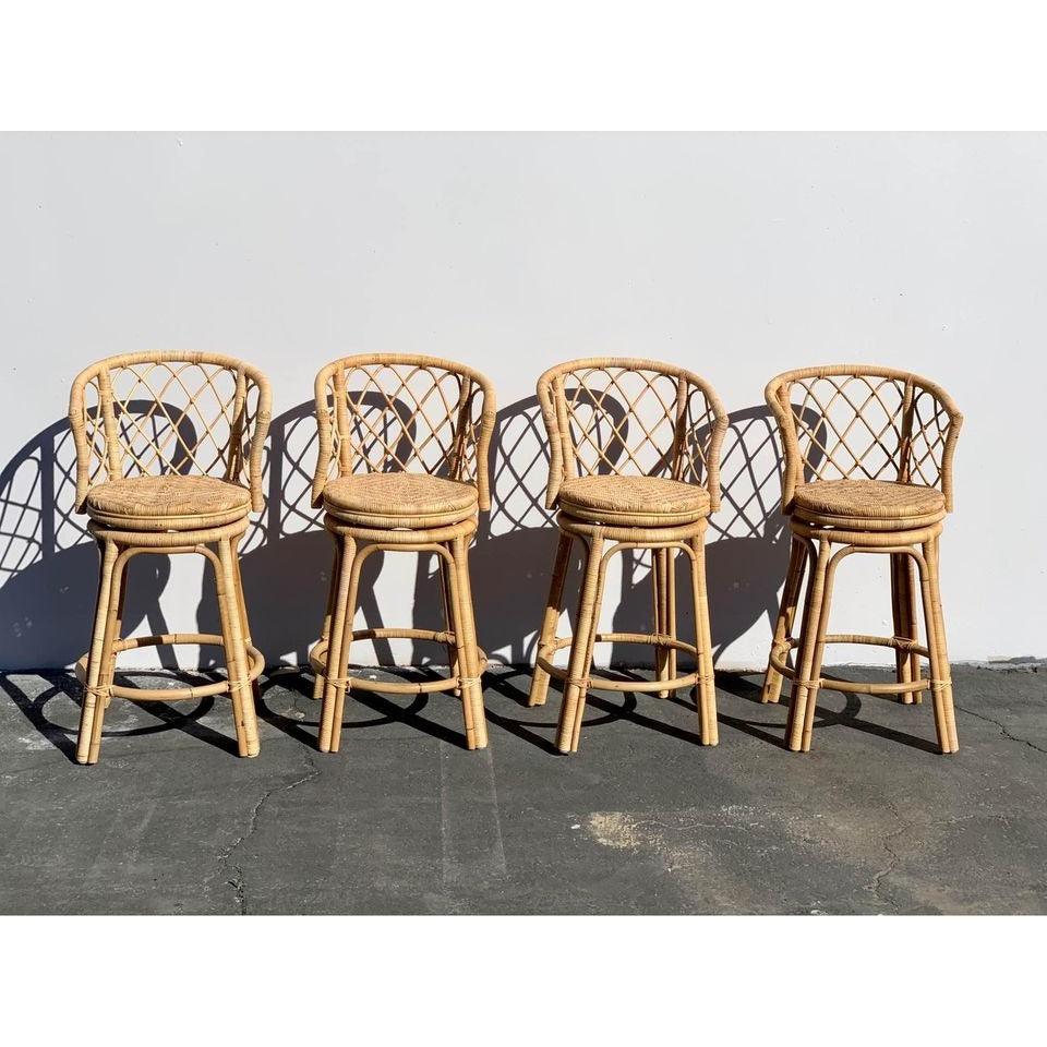 Avalon Swivel Counter Stool-Natural - The Home Decor Outlet