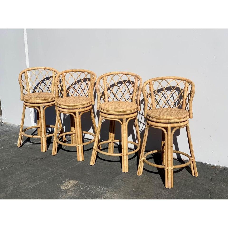 Avalon Swivel Counter Stool-Natural - The Home Decor Outlet