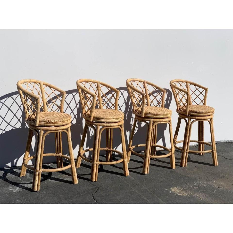 Avalon Swivel Counter Stool-Natural - The Home Decor Outlet