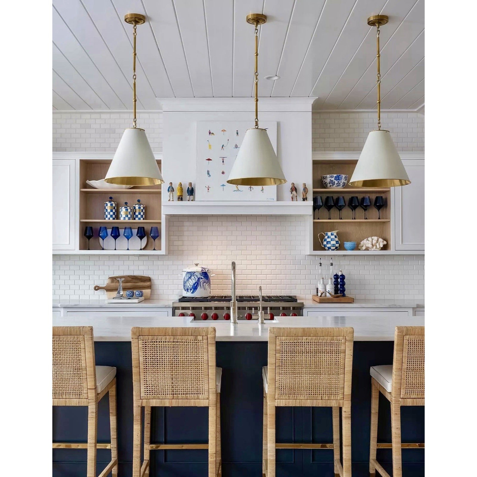 Goodman Pendant (15" DIAM)-White/Brass Gold