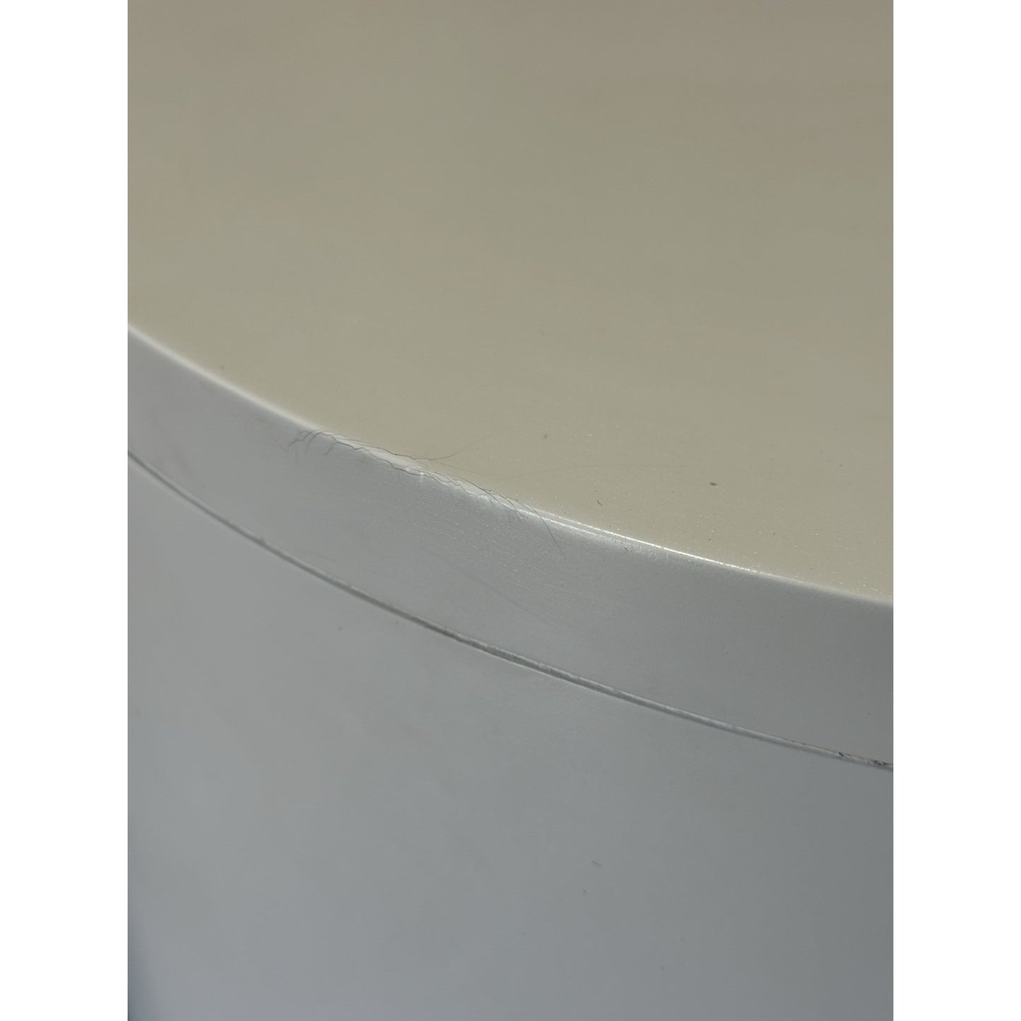 Pinecrest Nightstand (18” DIAM)-White