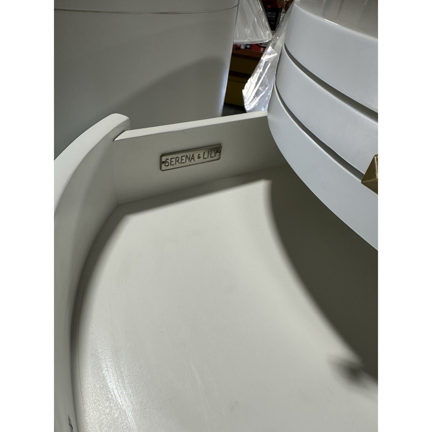 Pinecrest Nightstand (18” DIAM)-White