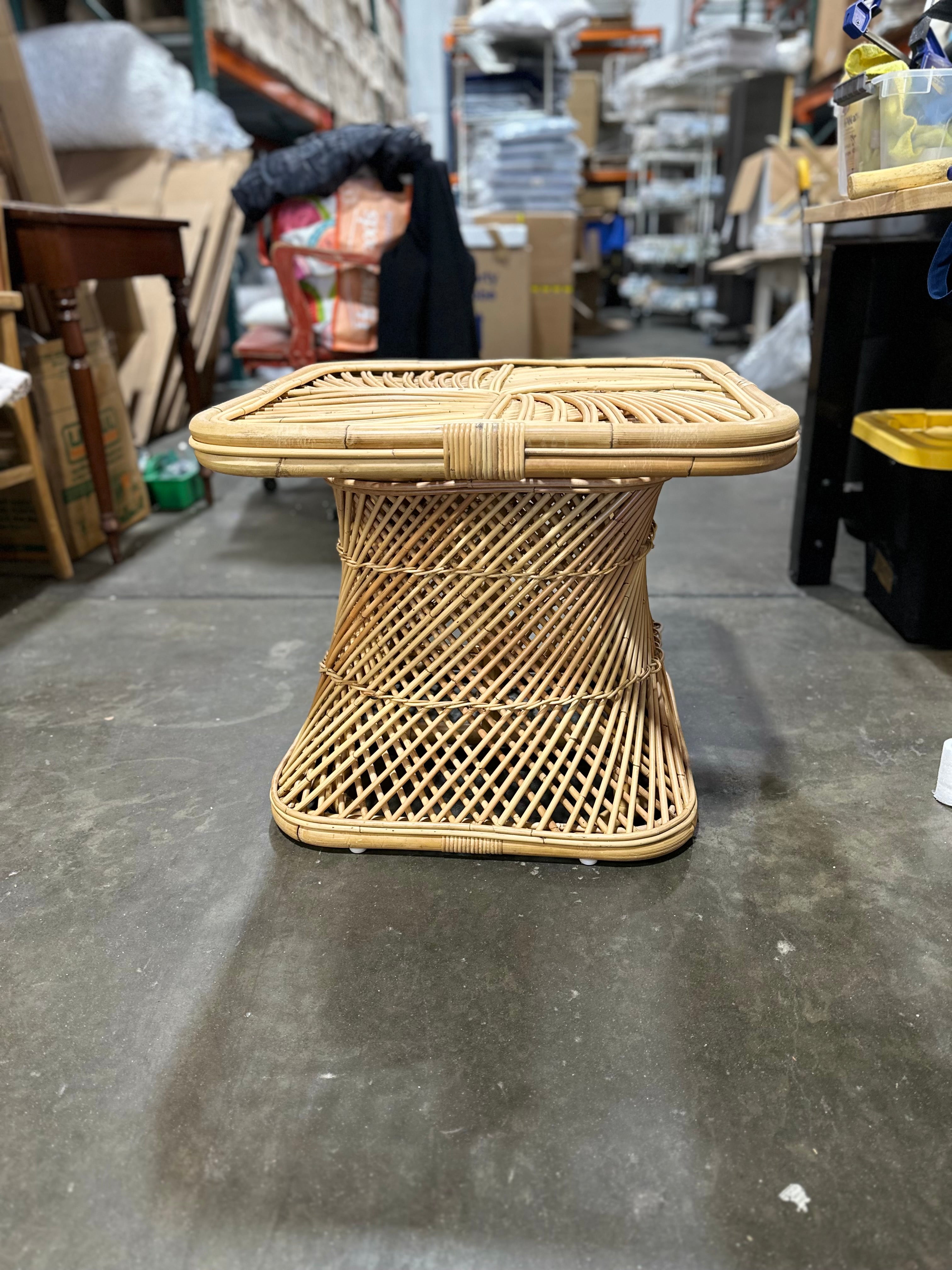 Rialto Side Table - The Home Decor Outlet