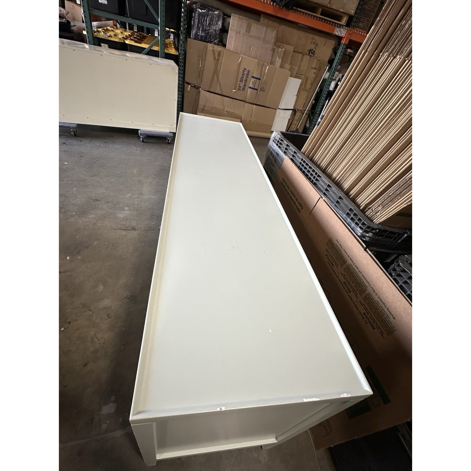 Ellison Wide 8-Drawer Dresser (Photo Sample)-Seaglass Green