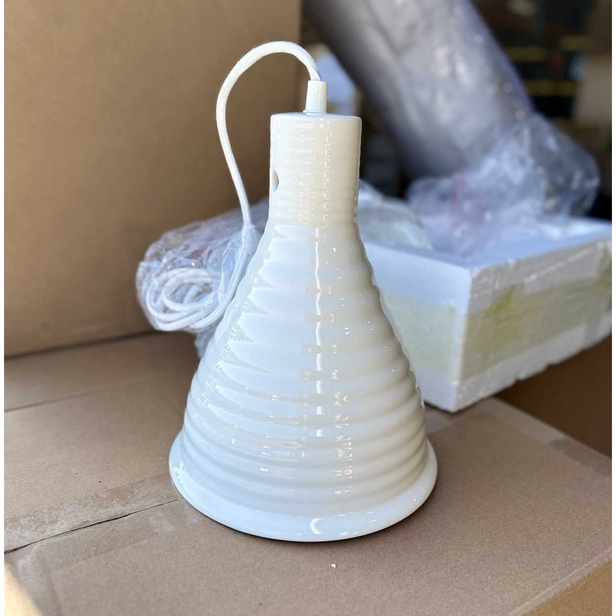 Everly Coastal Ceramic Small Pendant-White Beige