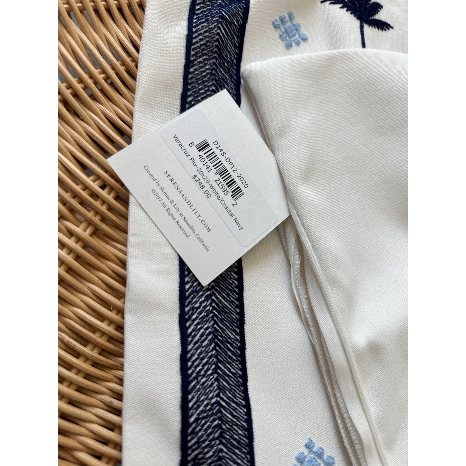 Sunbrella Veracruz Pillow Cover (20” SQ)-White/Navy Blue - The Home Decor Outlet