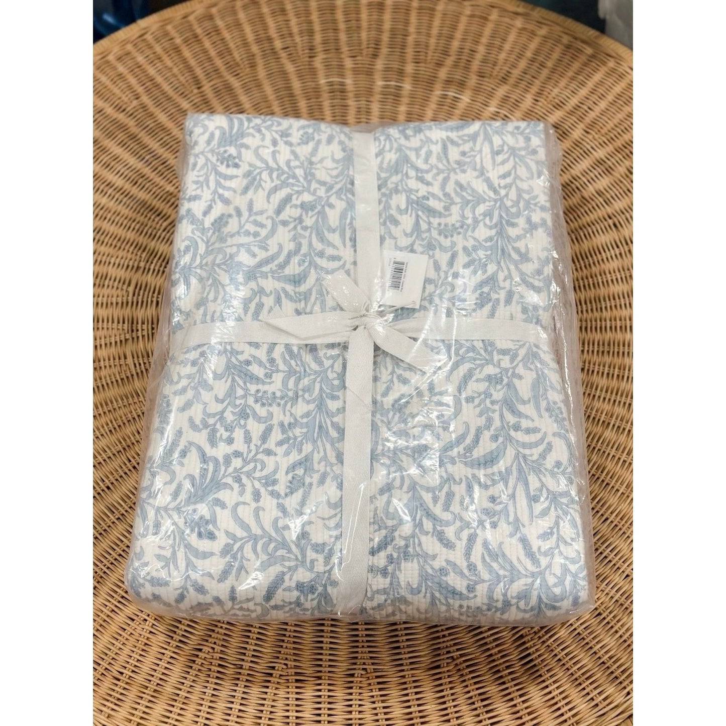 Verona Quilt (K/CK)-Coastal Blue - The Home Decor Outlet