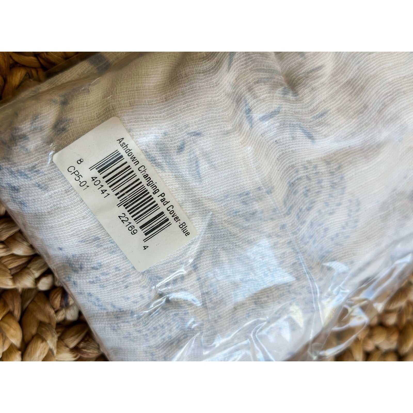 NWOT Ashdown Nursery Changing Pad Cover-Blue/White