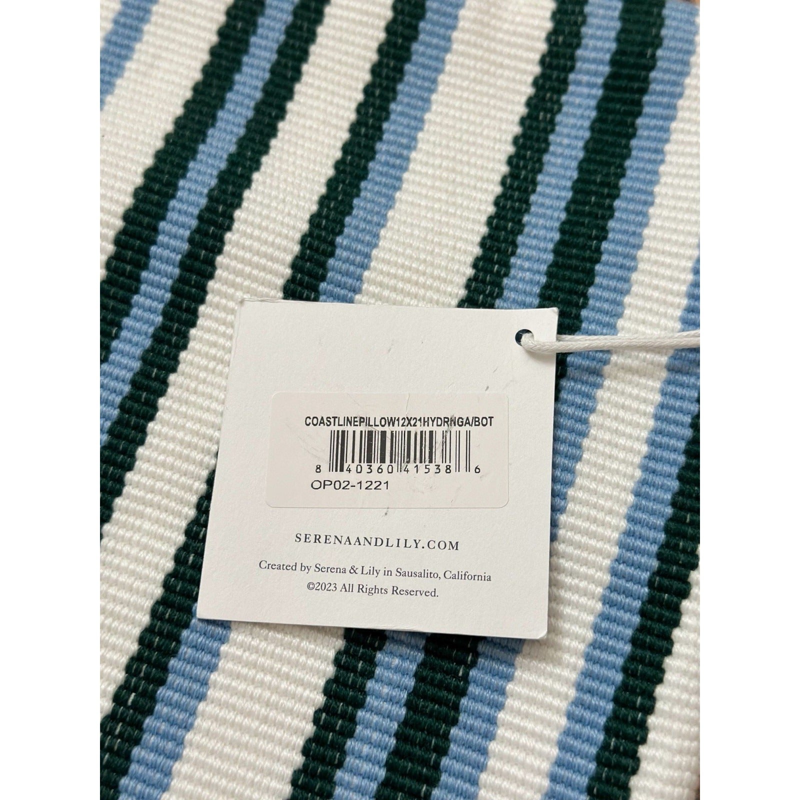 Coastline Outdoor Pillow Cover (Various Sizes)-Blue/Green