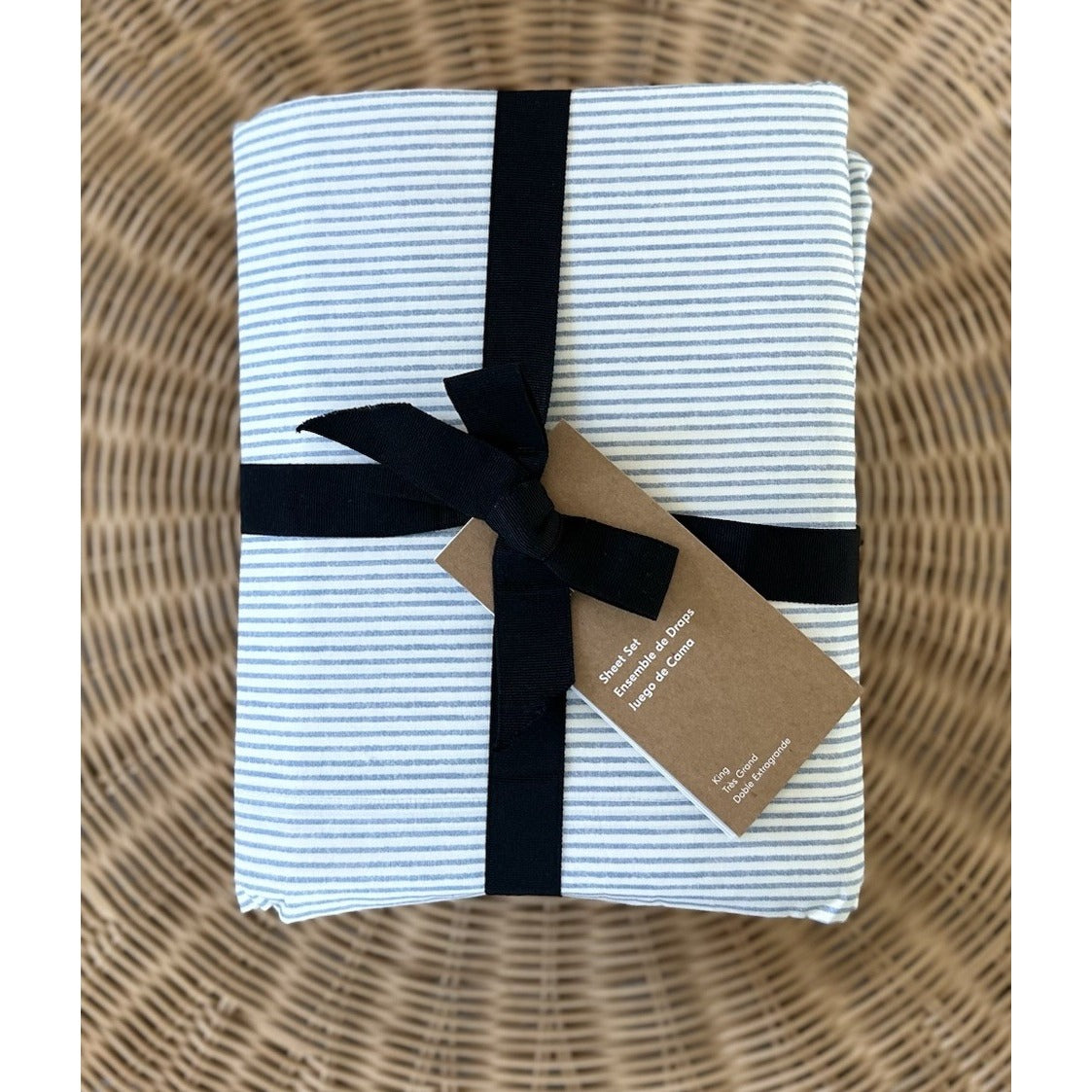 West Elm Printed Pinstripe Coastal 4 Piece King Sheet Set-Marina Blue