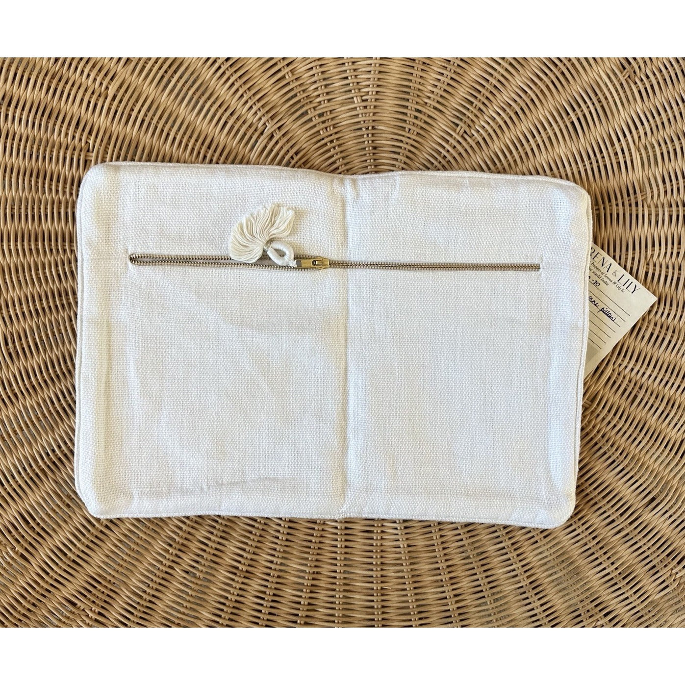 Hawthorne Pillow Cover (SAMPLE/NO TAGS)(12”x18”)-Ivory/White