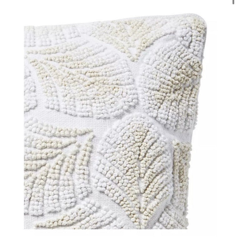 Hawthorne Pillow Cover (SAMPLE/NO TAGS)(12”x18”)-Ivory/White