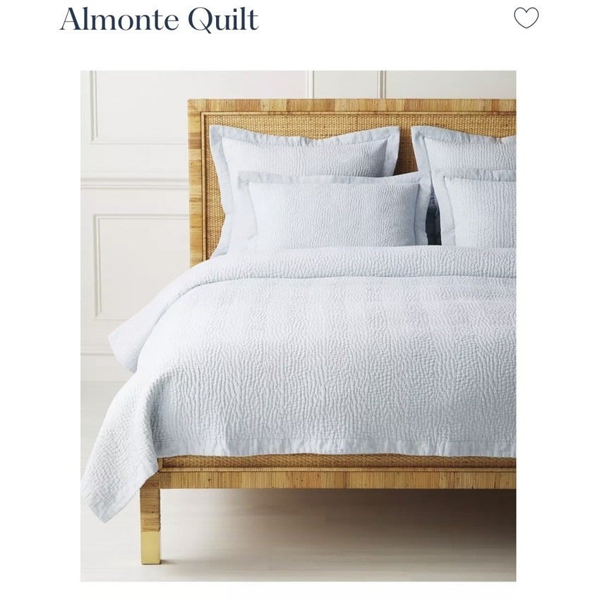 Quilts/Blankets/Coverlets – The Home Decor Outlet